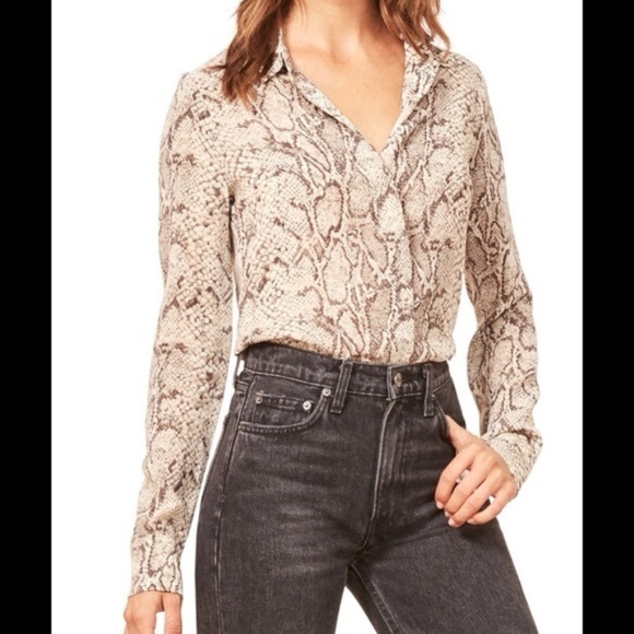 Reformation Gray Snake Animal Print Soft Lightweight Button Down - Picture 1 of 3